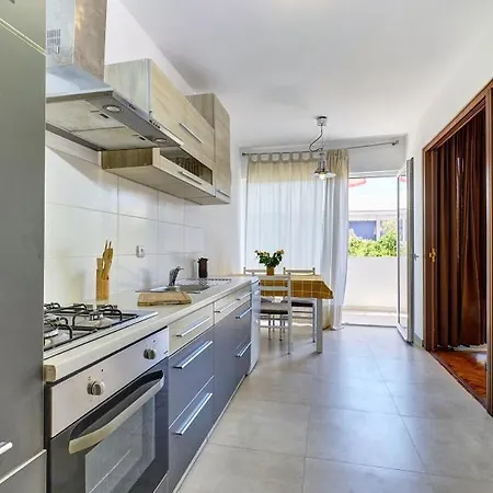 Apartamento Dejana 02 *