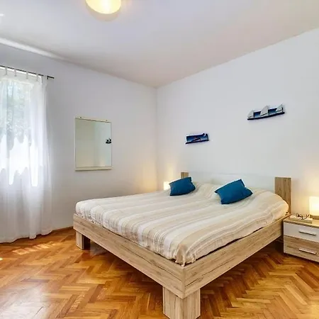 Dejana 02 Apartamento Mali Lošinj